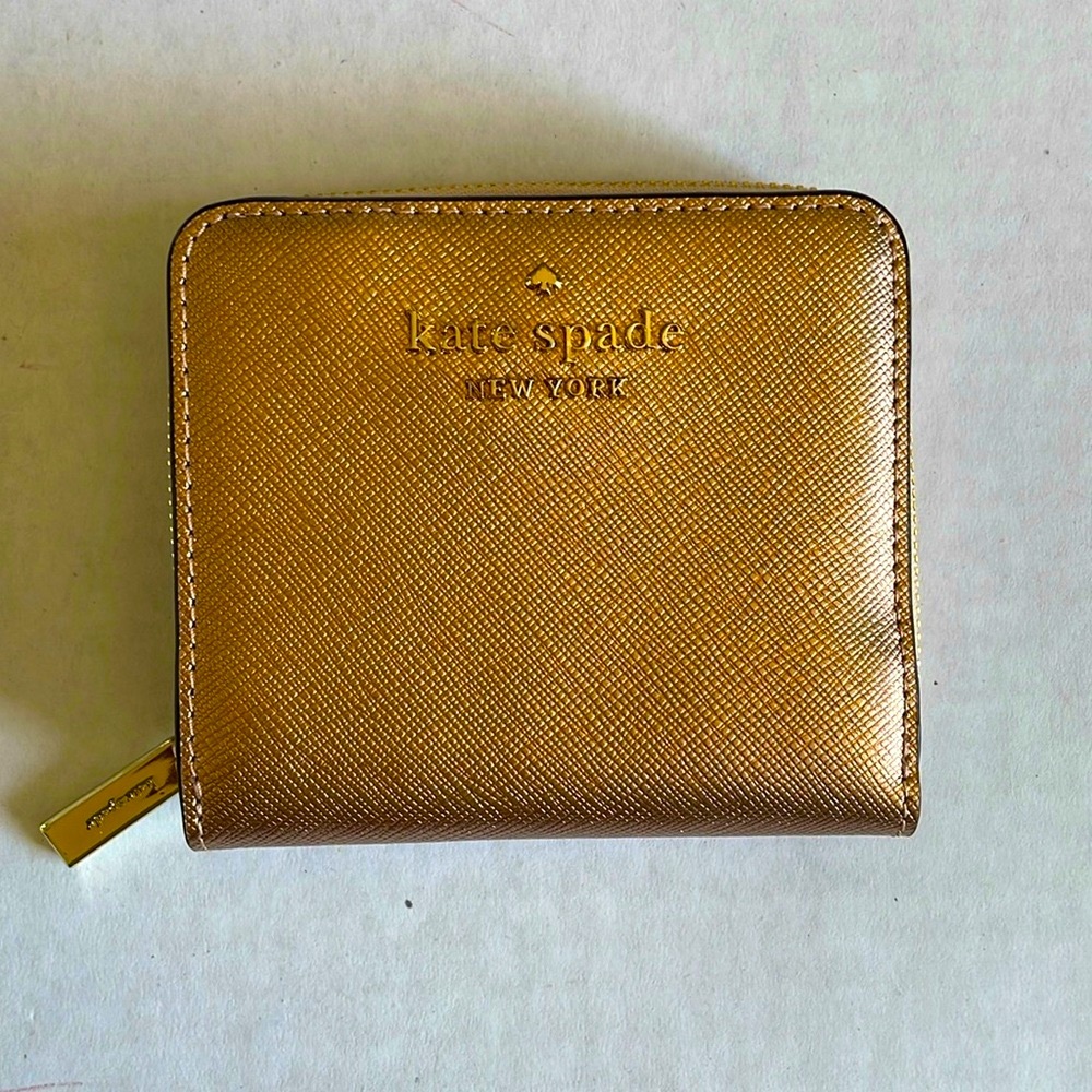 Kate Spade Rose Gold Wallet